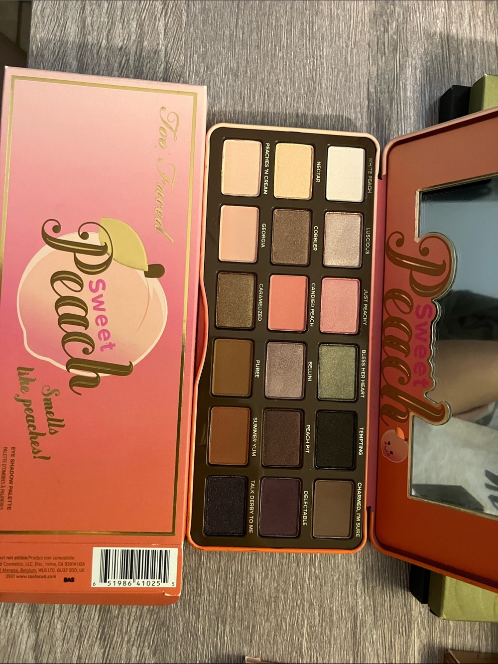Too Faced Sweet Peach Eyeshadow Palette NWT